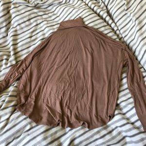 Aritzia babaton turtleneck